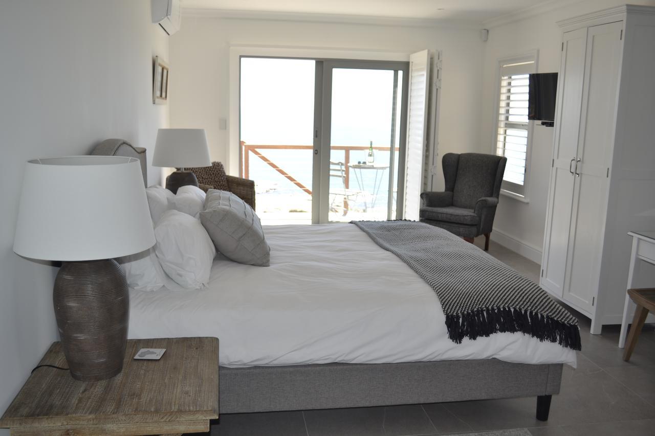 Hotel Oceans Drift à Le Cap Extérieur photo
