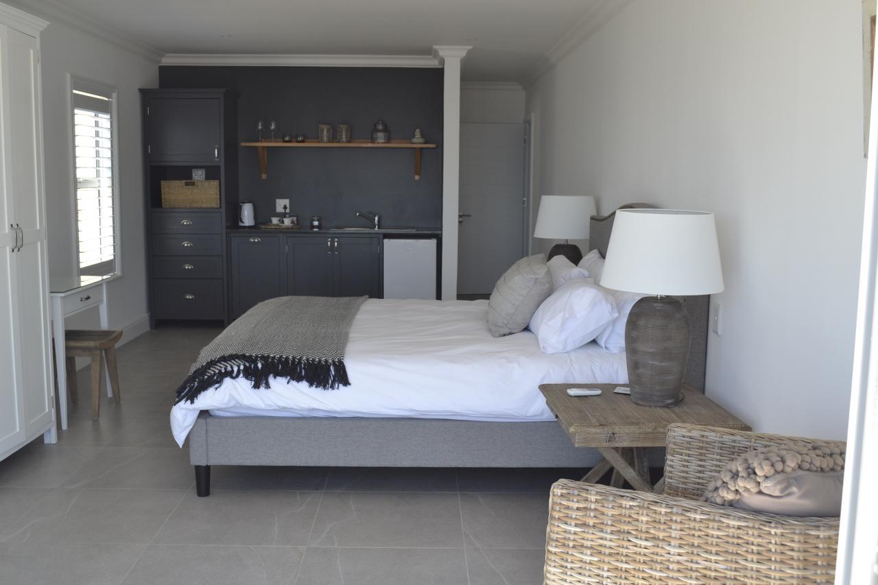 Hotel Oceans Drift à Le Cap Extérieur photo